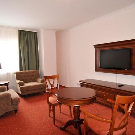 Hotel Tex Club Botoşani Dış mekan fotoğraf