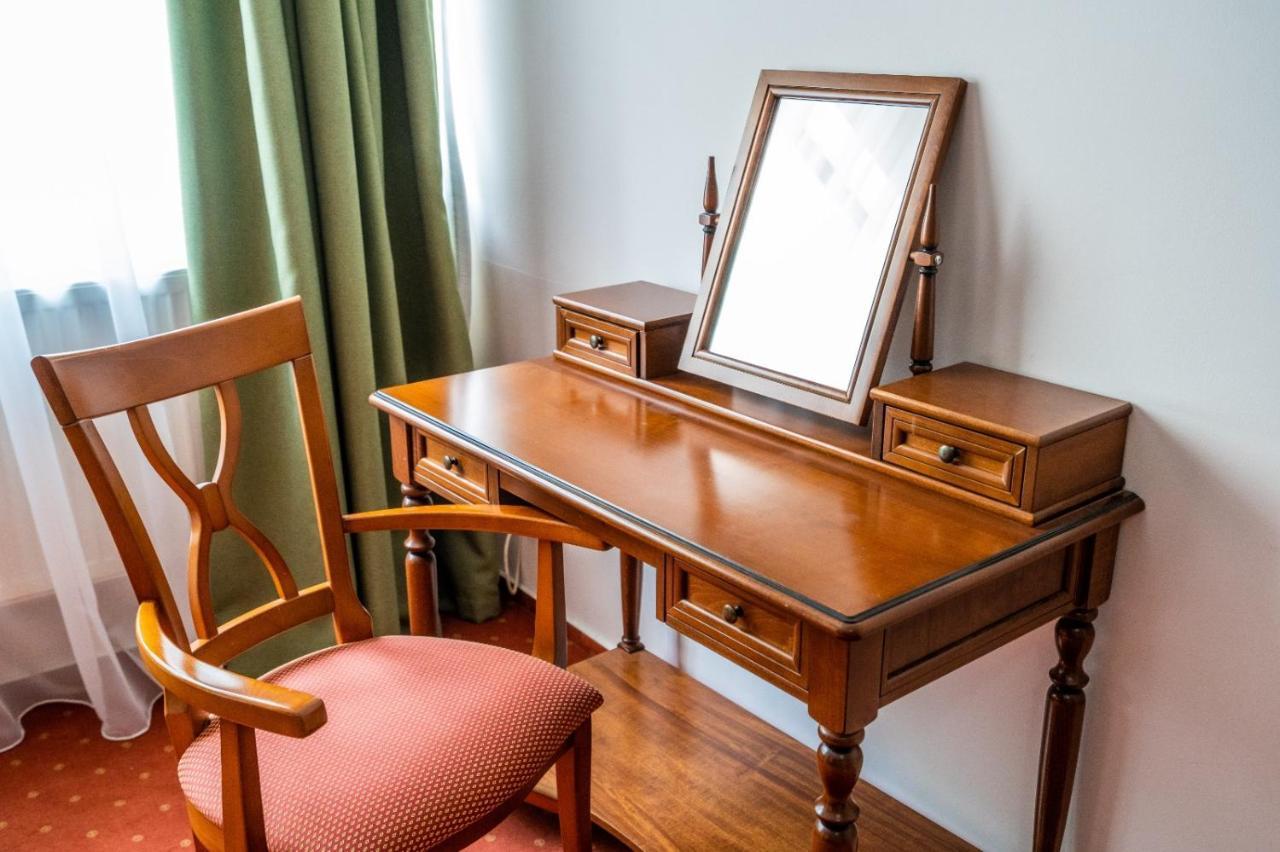 Hotel Tex Club Botoşani Dış mekan fotoğraf