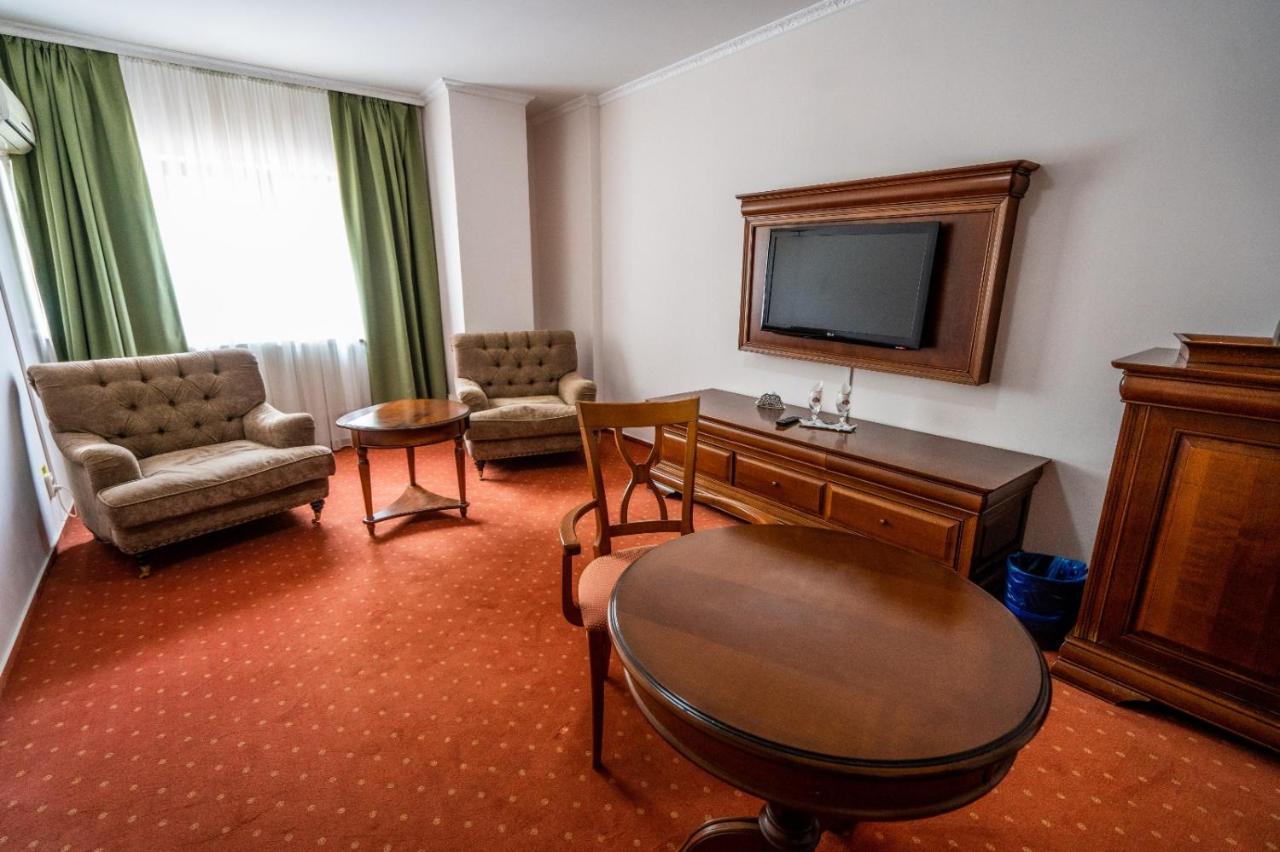 Hotel Tex Club Botoşani Dış mekan fotoğraf