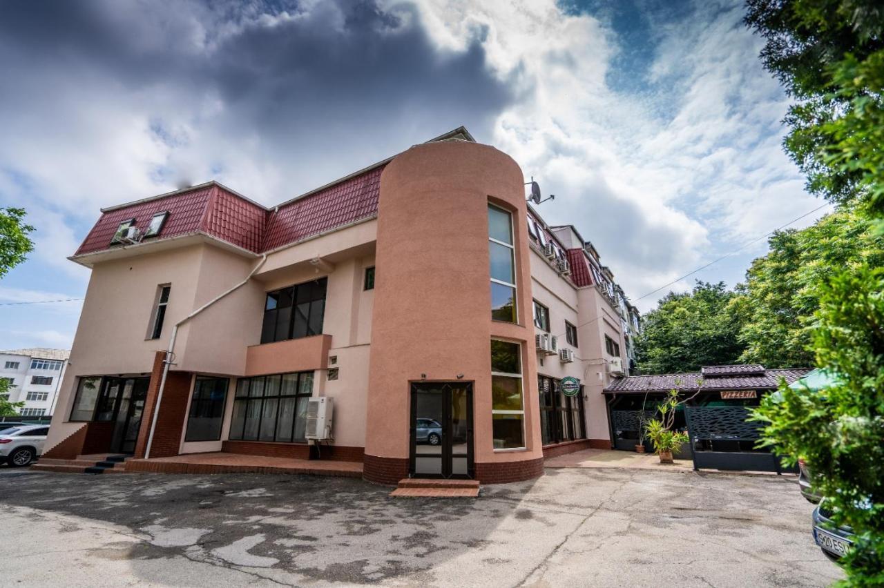 Hotel Tex Club Botoşani Dış mekan fotoğraf