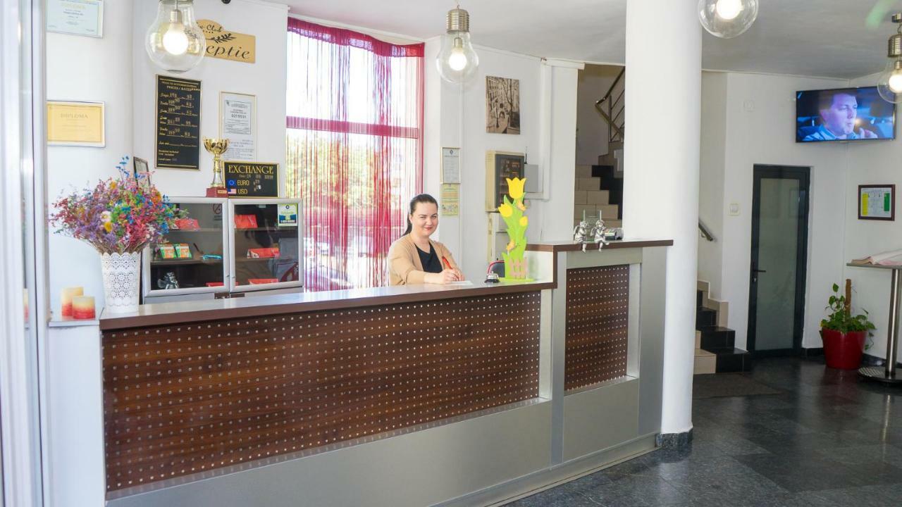 Hotel Tex Club Botoşani Dış mekan fotoğraf