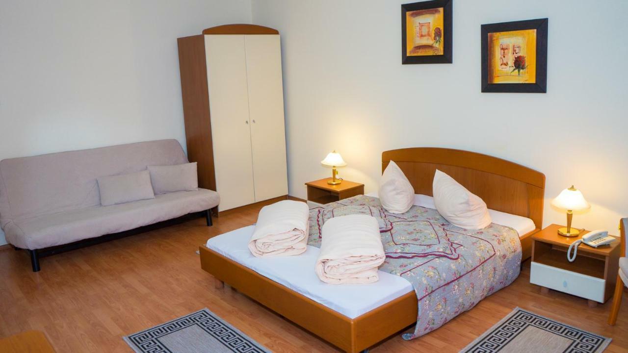 Hotel Tex Club Botoşani Dış mekan fotoğraf