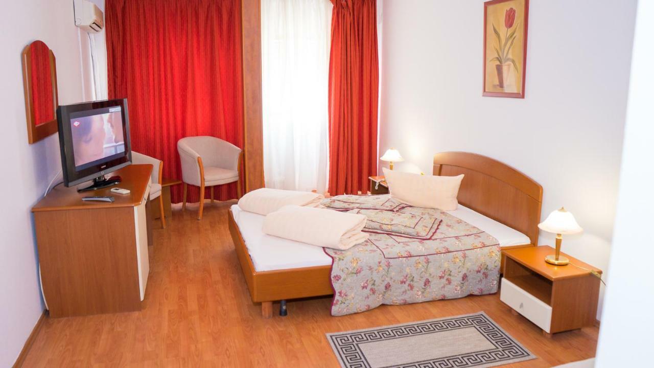 Hotel Tex Club Botoşani Dış mekan fotoğraf